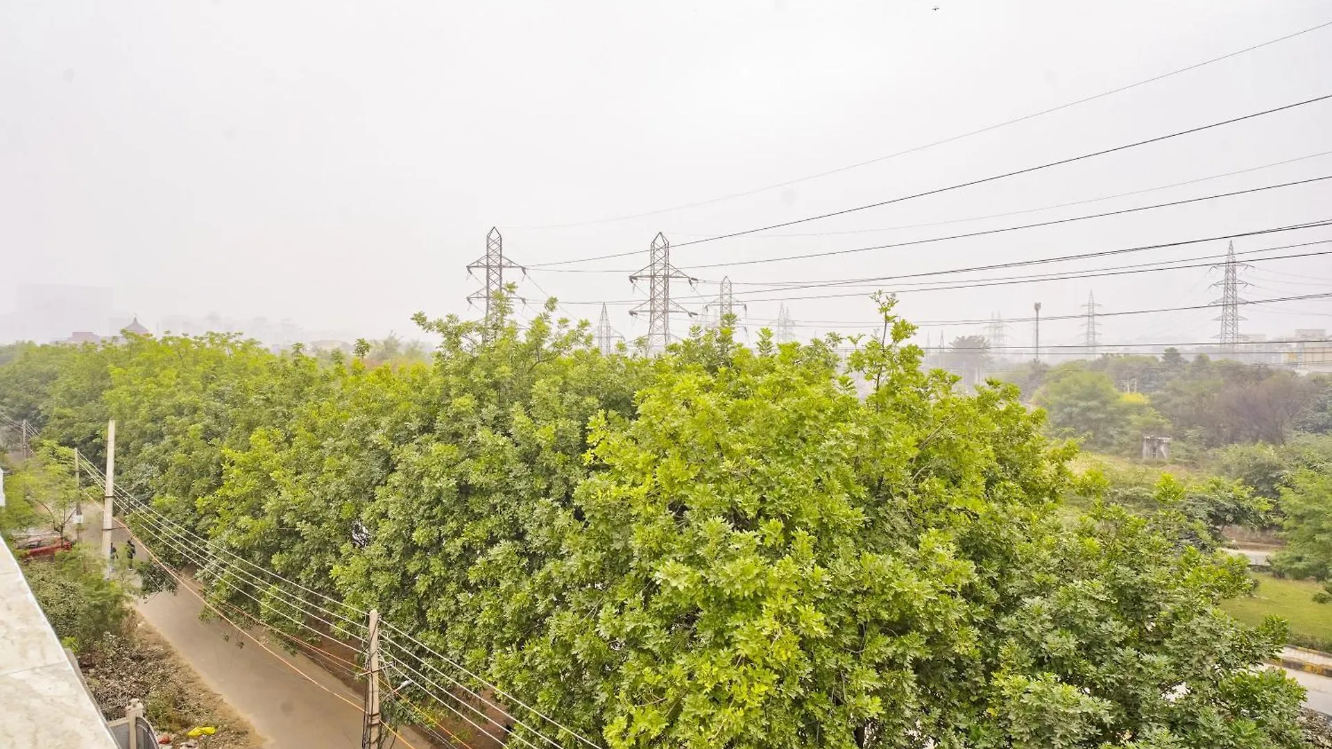 Hotel Nexhub Stay - Golf Course Road Gurgaon