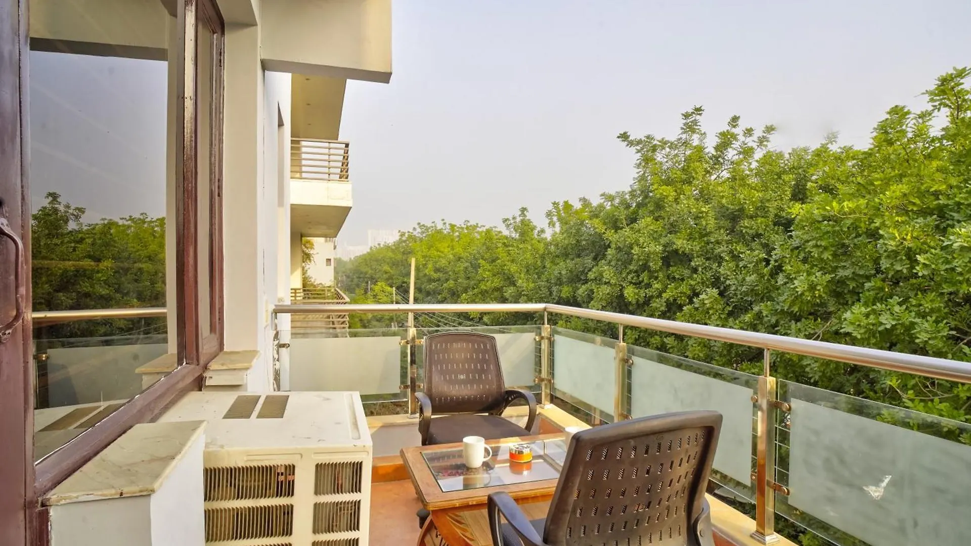Nexhub Stay - Golf Course Road Gurgaon 0*,  Indie