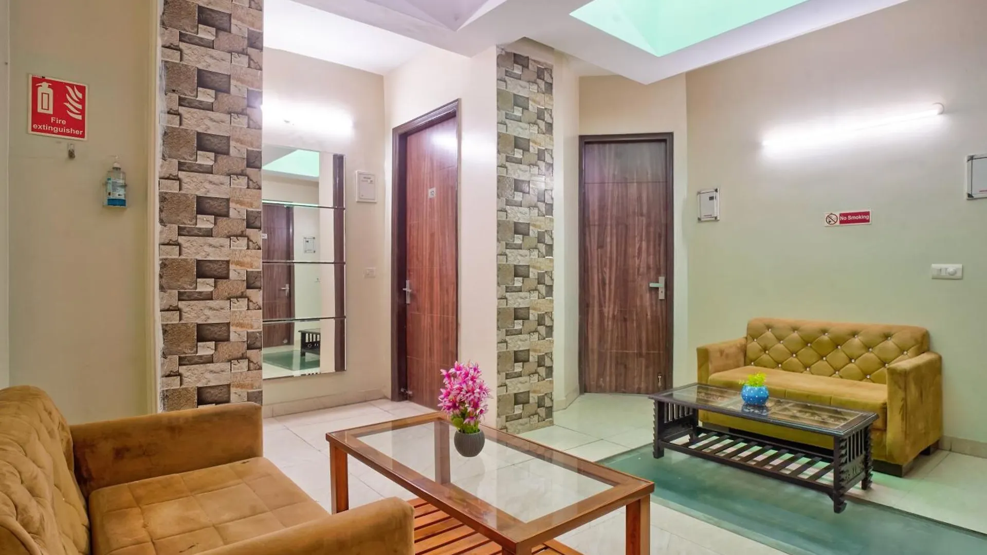 Nexhub Stay - Golf Course Road Gurgaon Hotel