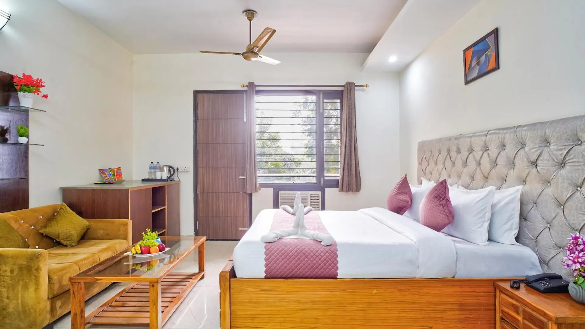 Nexhub Stay - Golf Course Road Gurgaon