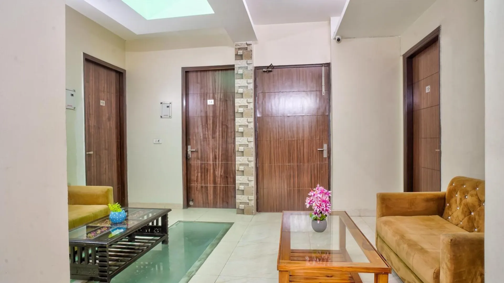 Nexhub Stay - Golf Course Road Gurgaon Indie