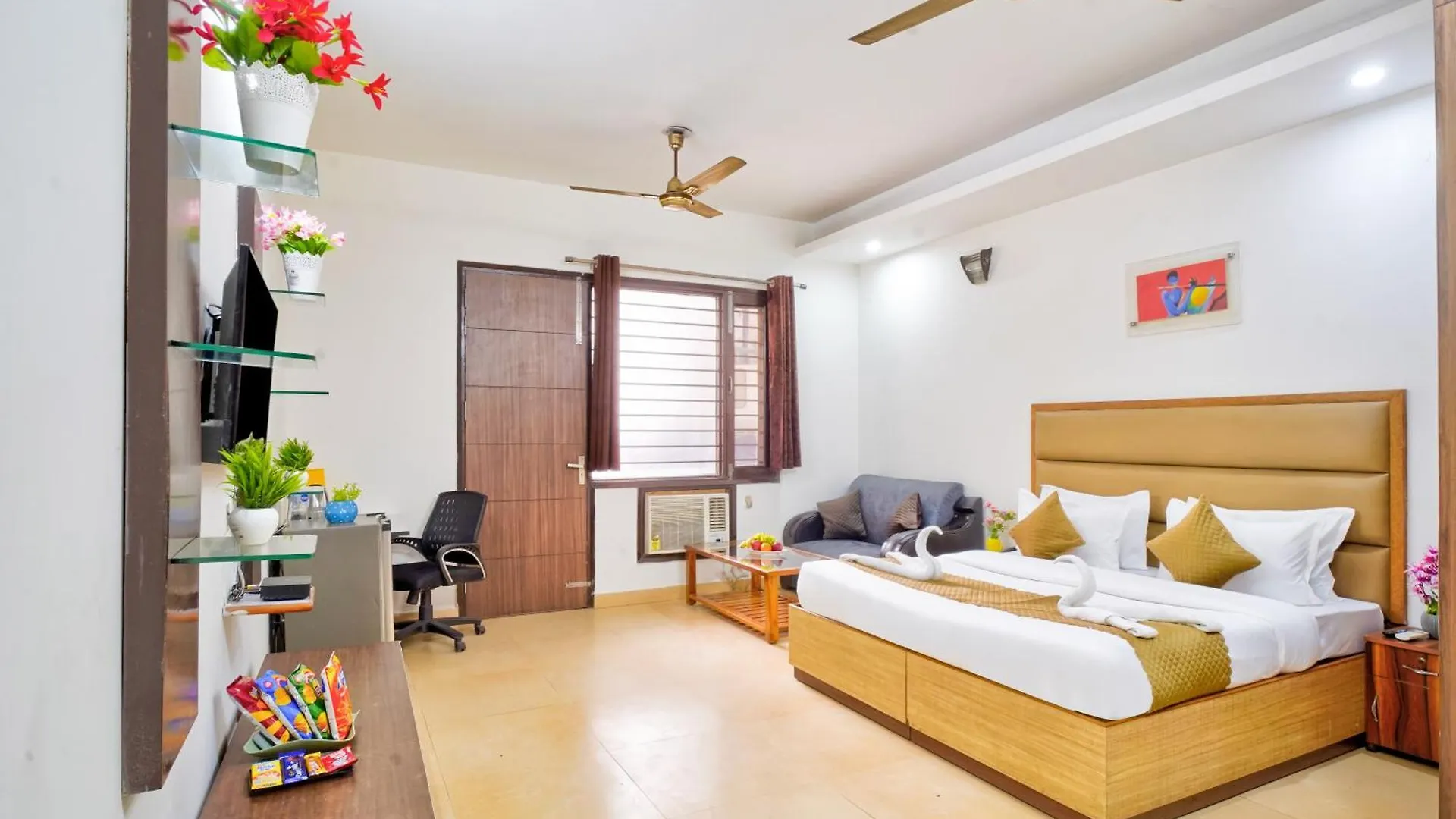 Nexhub Stay - Golf Course Road Gurgaon Hotel